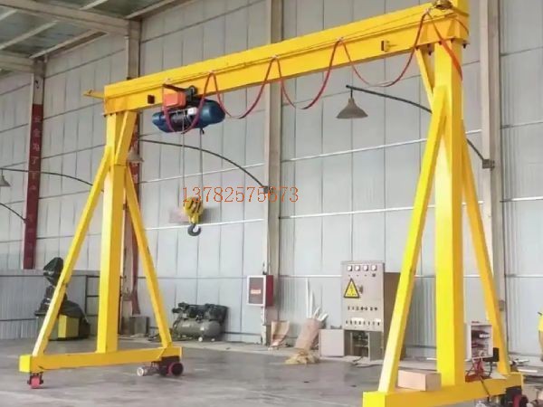 在什么情況下需要對龍門吊門式起重機(jī)進(jìn)行維修和檢修？